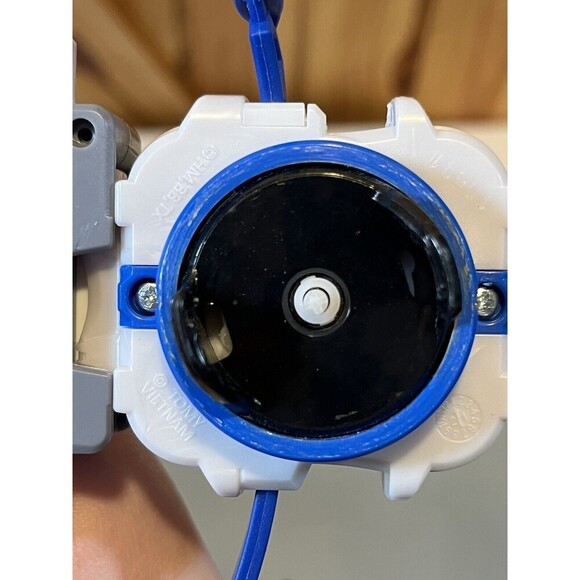 Beyblade Burst Launcher White Gray Blue - Picture 5 of 6